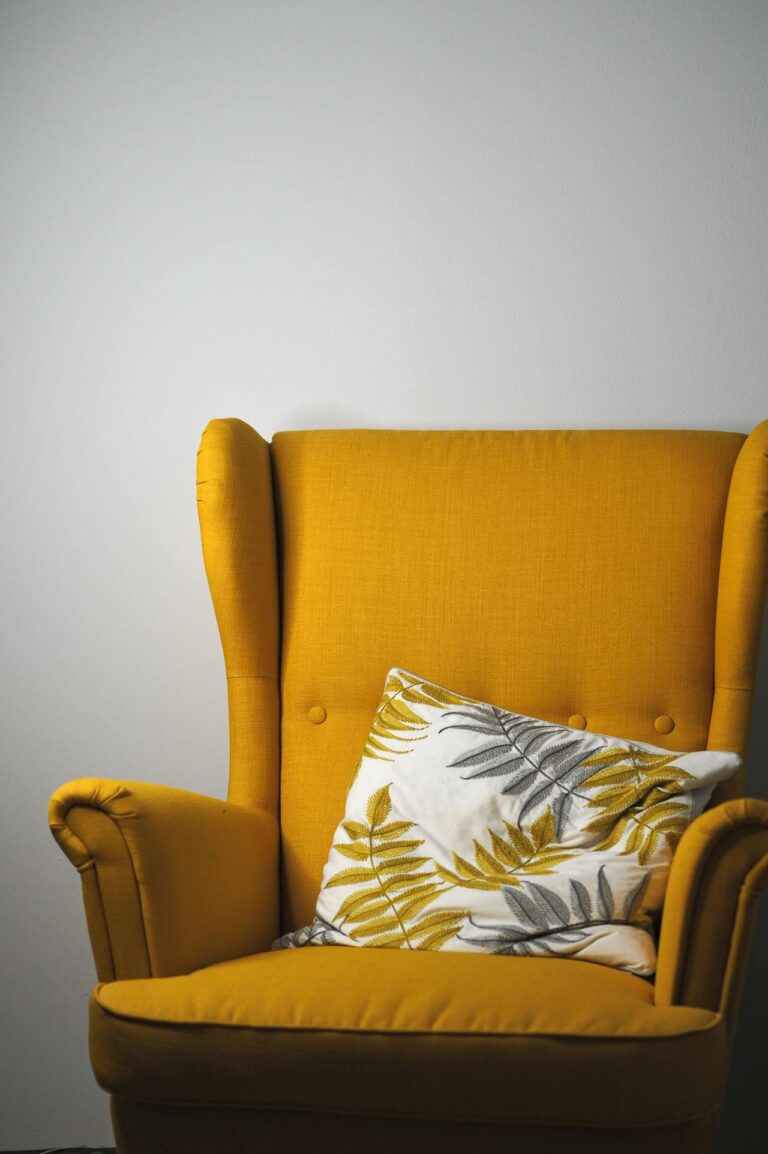 accent chair